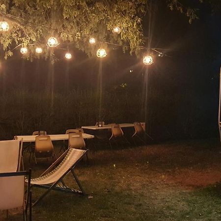 Cabane 2/3 Pers Au Camping Les Patis Nazelles-Negron Eksteriør bilde