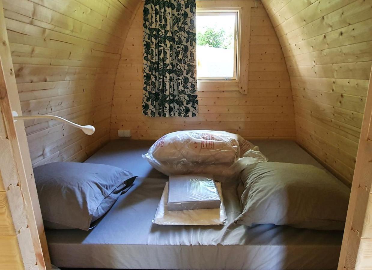 Cabane 2/3 Pers Au Camping Les Patis Nazelles-Negron Eksteriør bilde